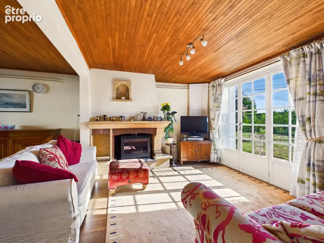 Jolie maison avec grande dépendance et jardin arboré - photo 3