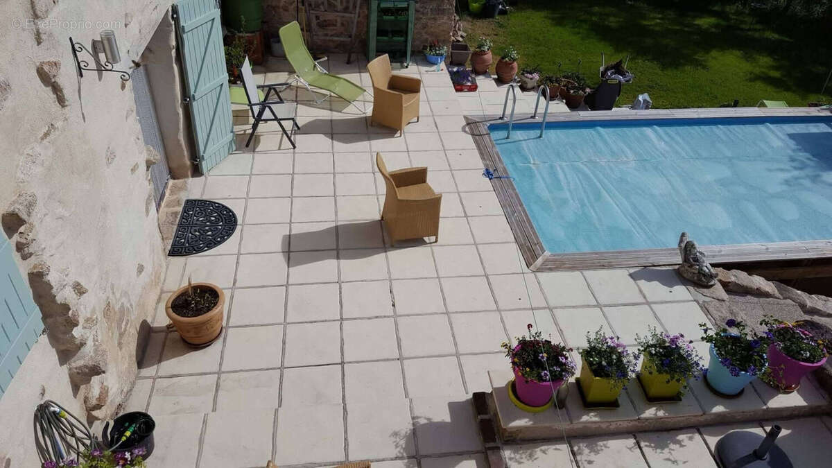 Maison à VILLEFAVARD