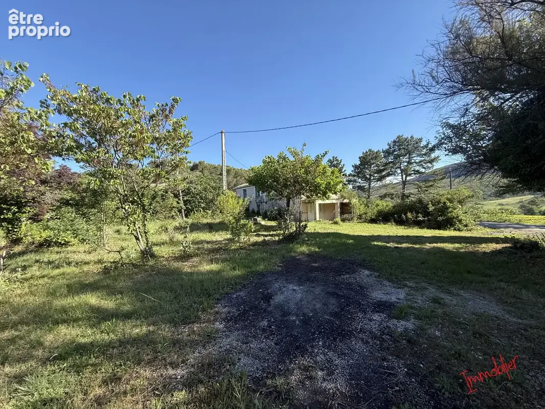 Maison sur terrain 1431 m2 - photo 3
