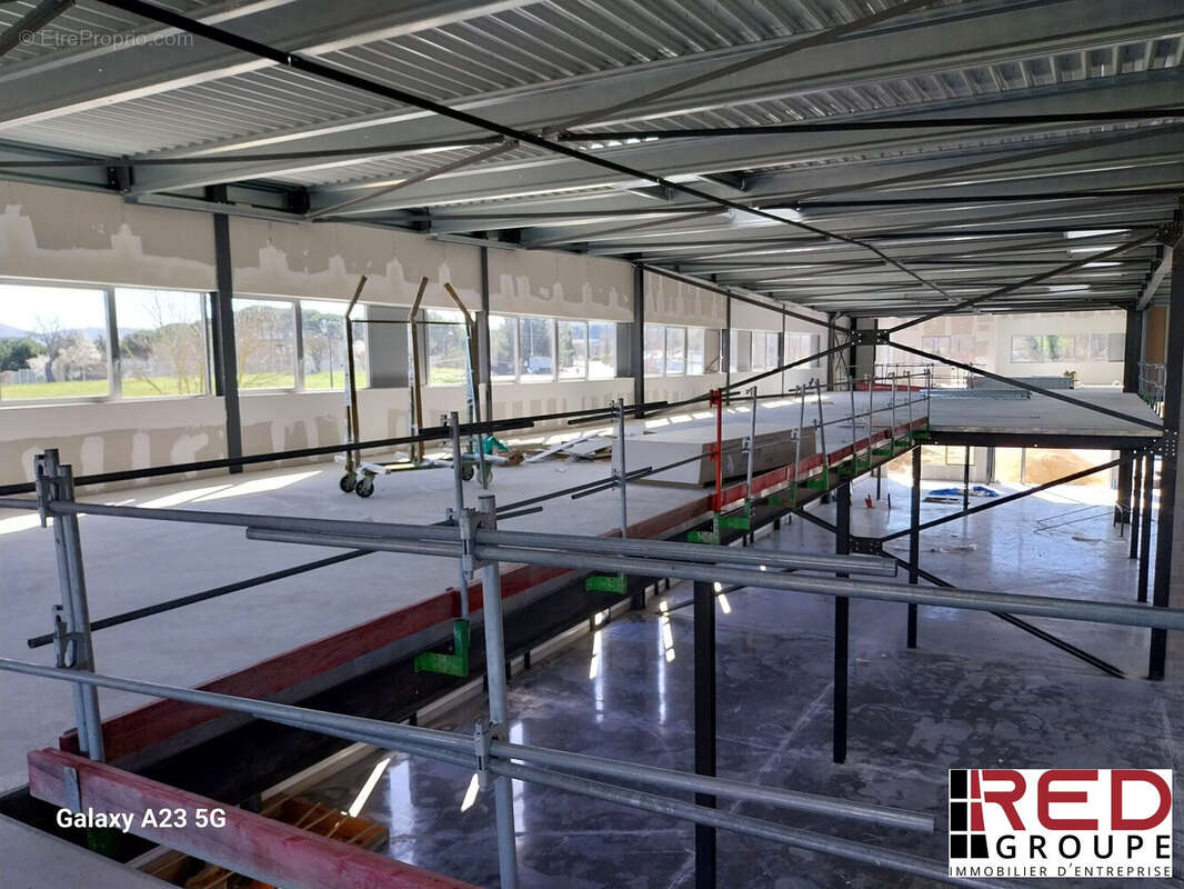 PHOTO SITE SIMILAIRE - Commerce à MARIGNANE