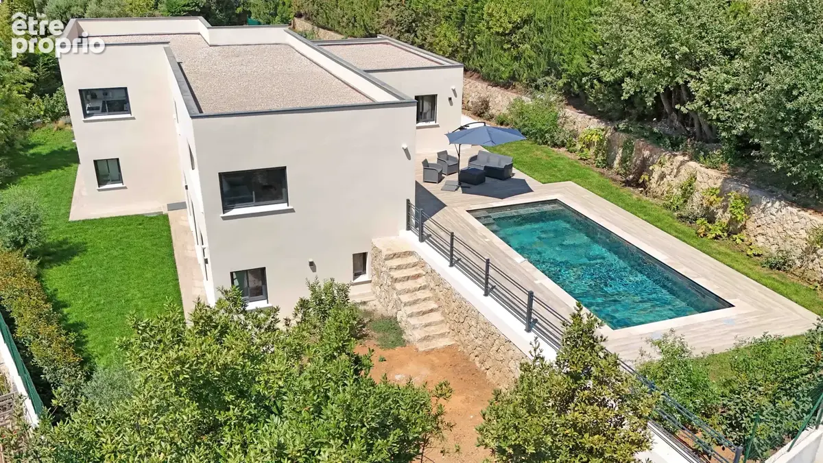 Vence - Villa contemporaine de 225 m2 avec vue mer - photo 2