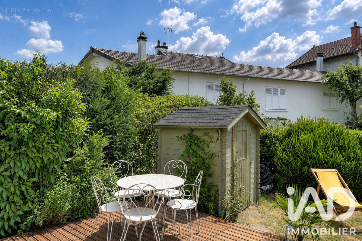 Photo 1 - Maison à LE CHESNAY