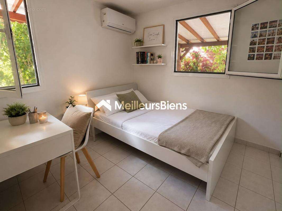 Maison De type T5 avec bungalow T3 et piscine dans environnement de qualité - photo 8