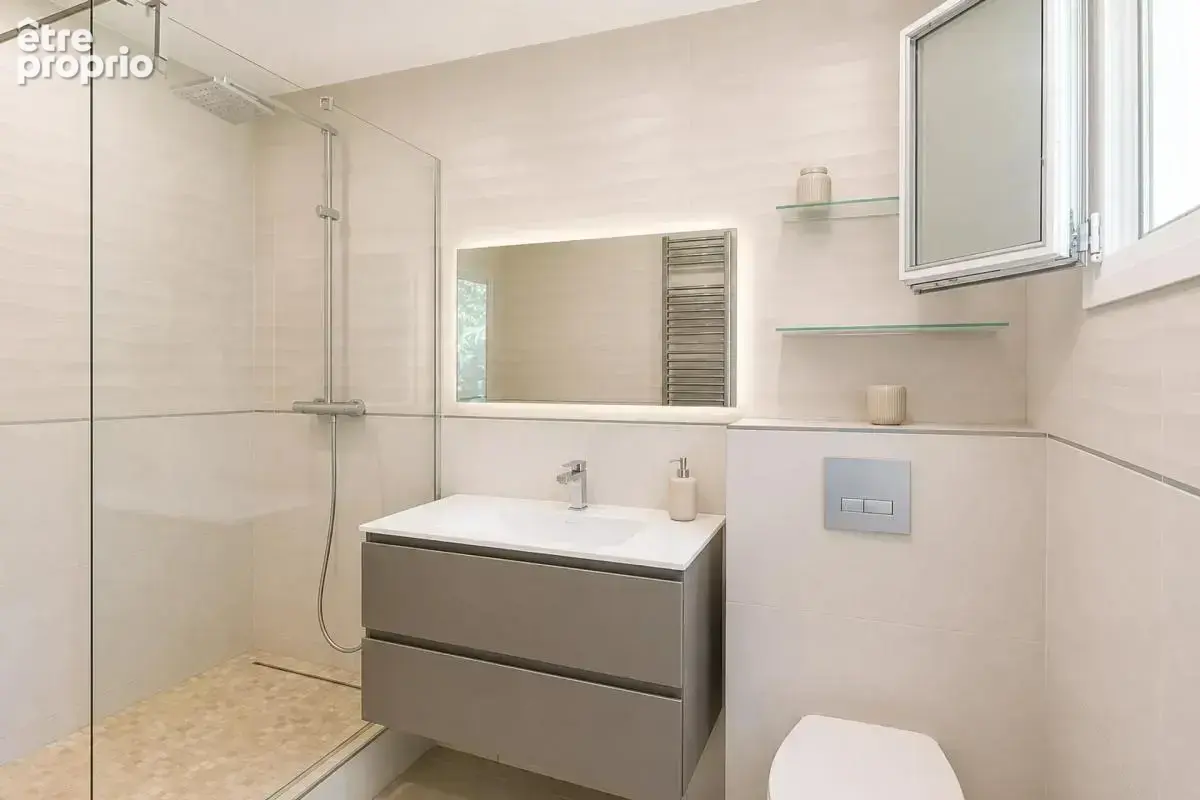 Appartement Saint-Cloud – Val d’Or – 151 m² – 4 chambres – Jardin & terrasse – Parking – Cave - photo 10