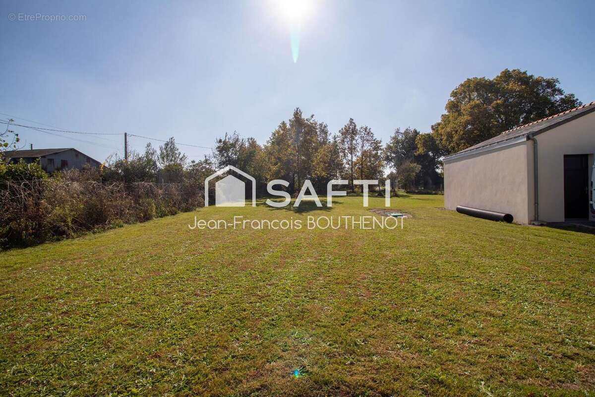 Photo 3 - Maison à GRANDCHAMPS-DES-FONTAINES