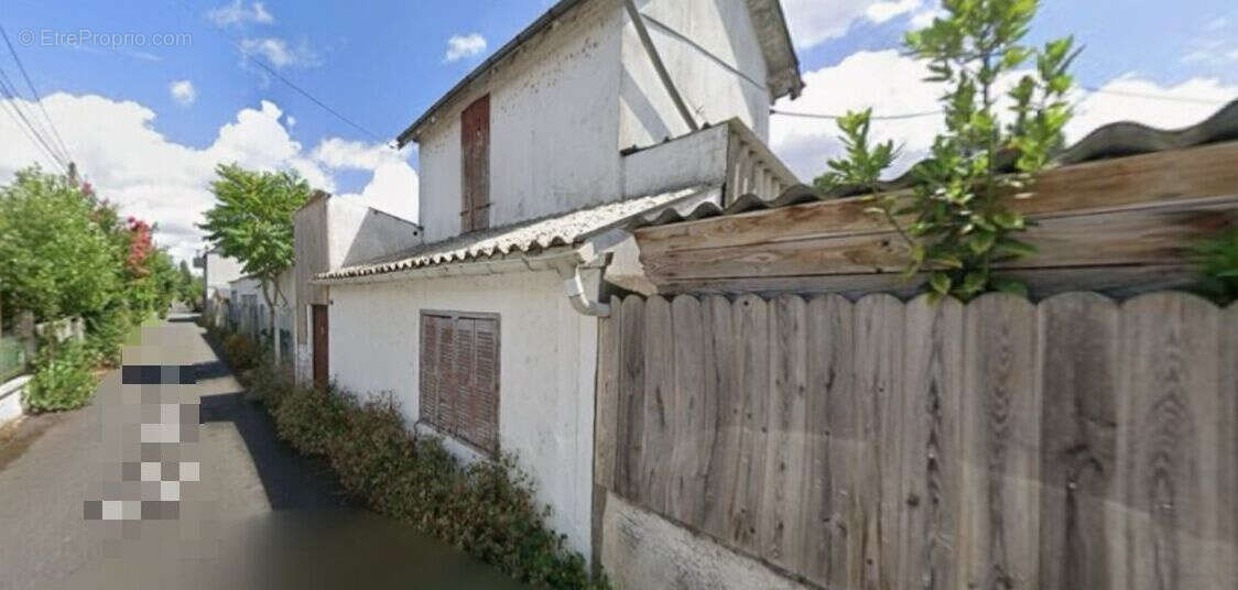 À VENDRE   Ensemble immobilier atypique   Île Aucard, Tours 37000 - photo 2