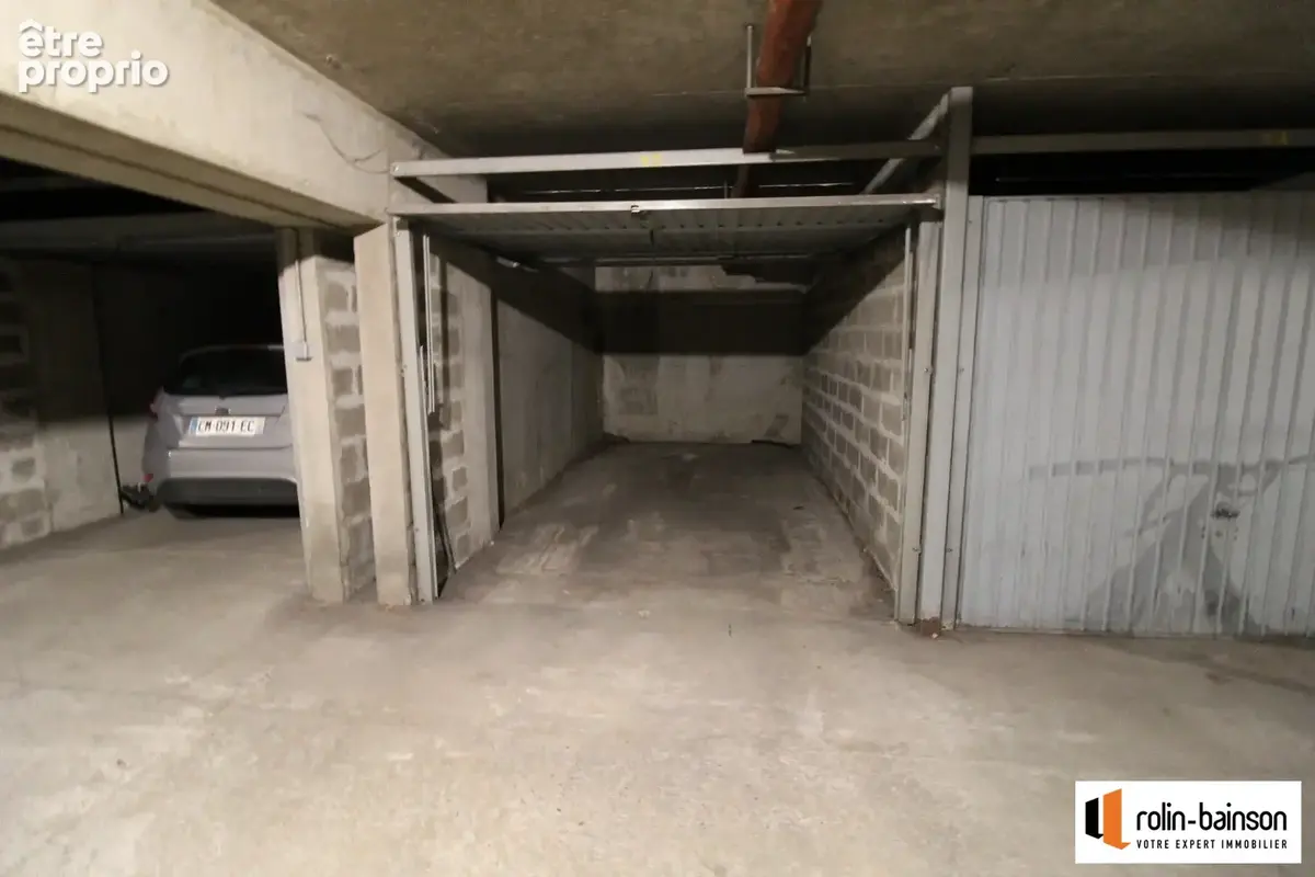Parking 13 m² à Villeurbanne  - photo 2