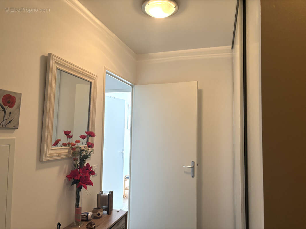 Appartement à MARSEILLE-3E
