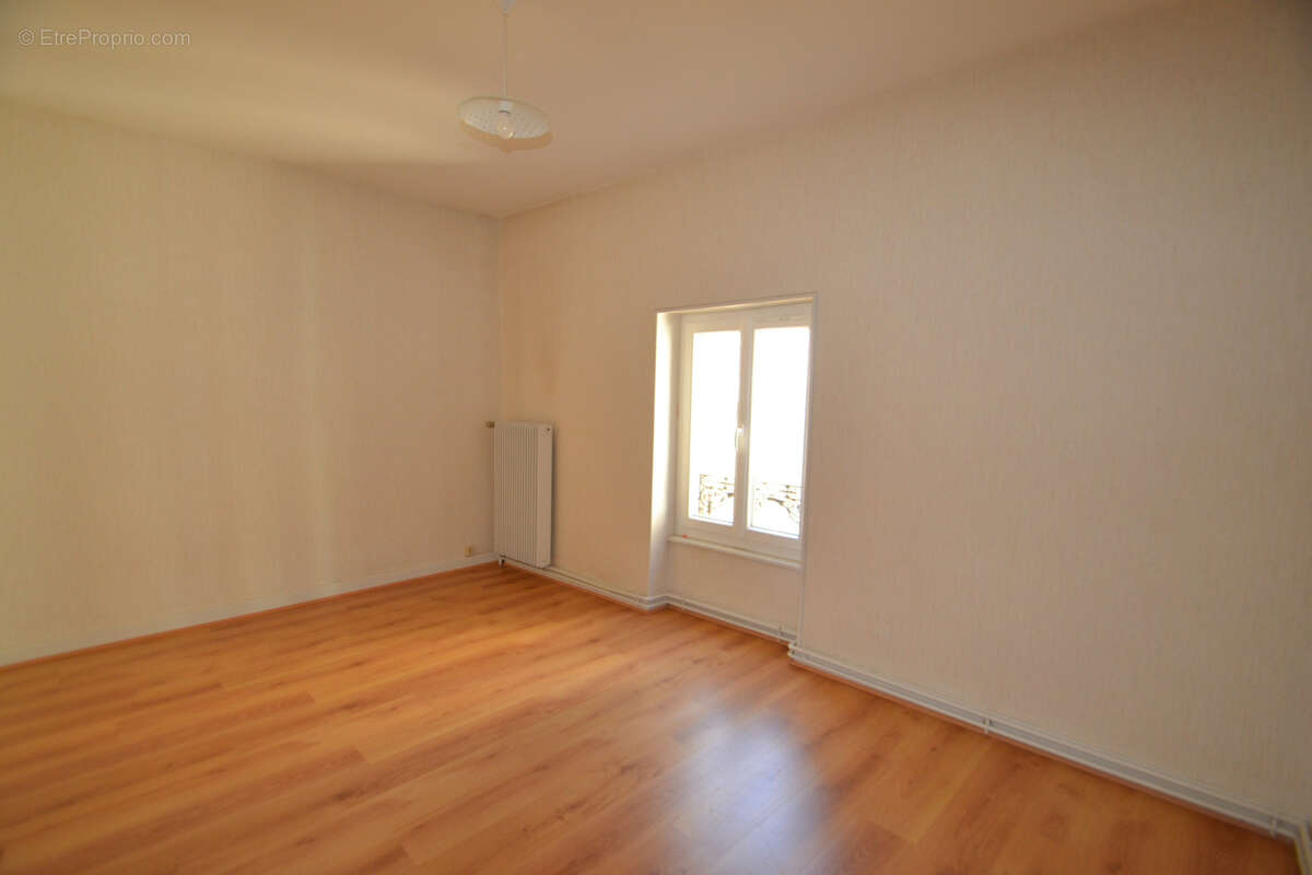 Appartement à GANNAT