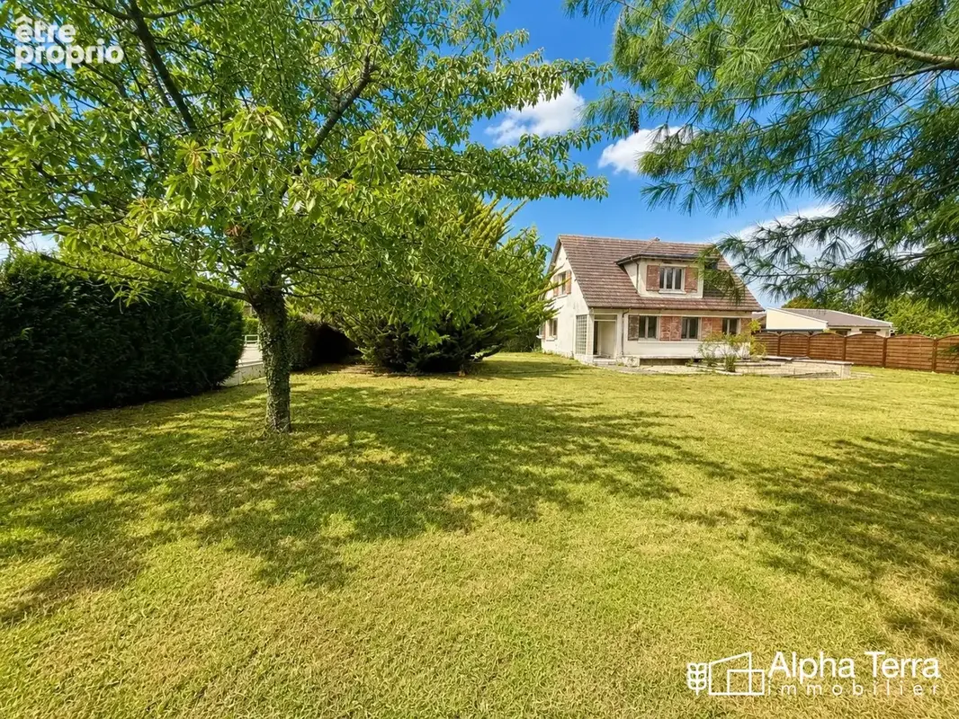 Photo Maison à Benouville au prix de 299 000€