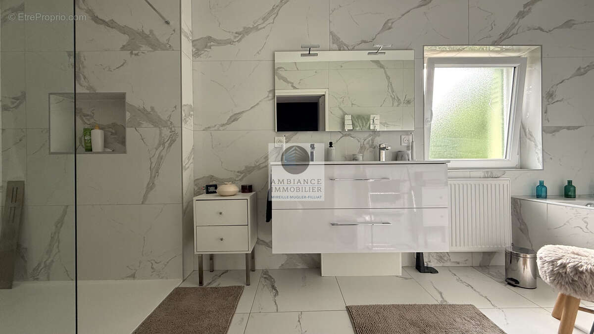 Maison à LA VOULTE-SUR-RHONE