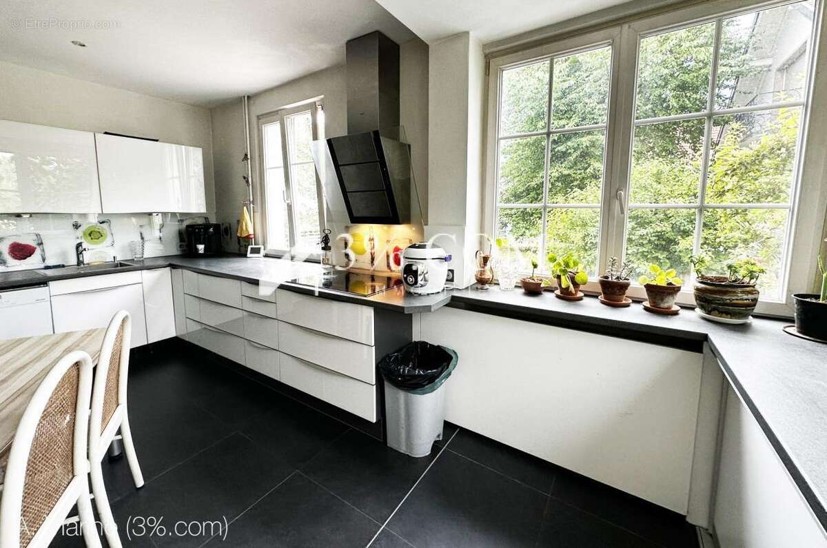 Maison 7 pièces 154m2 sur 7 ares - photo 6