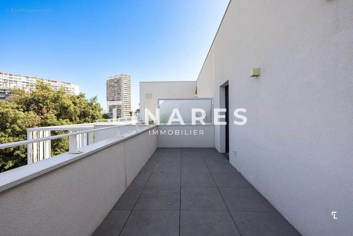 Appartement à MARSEILLE-9E