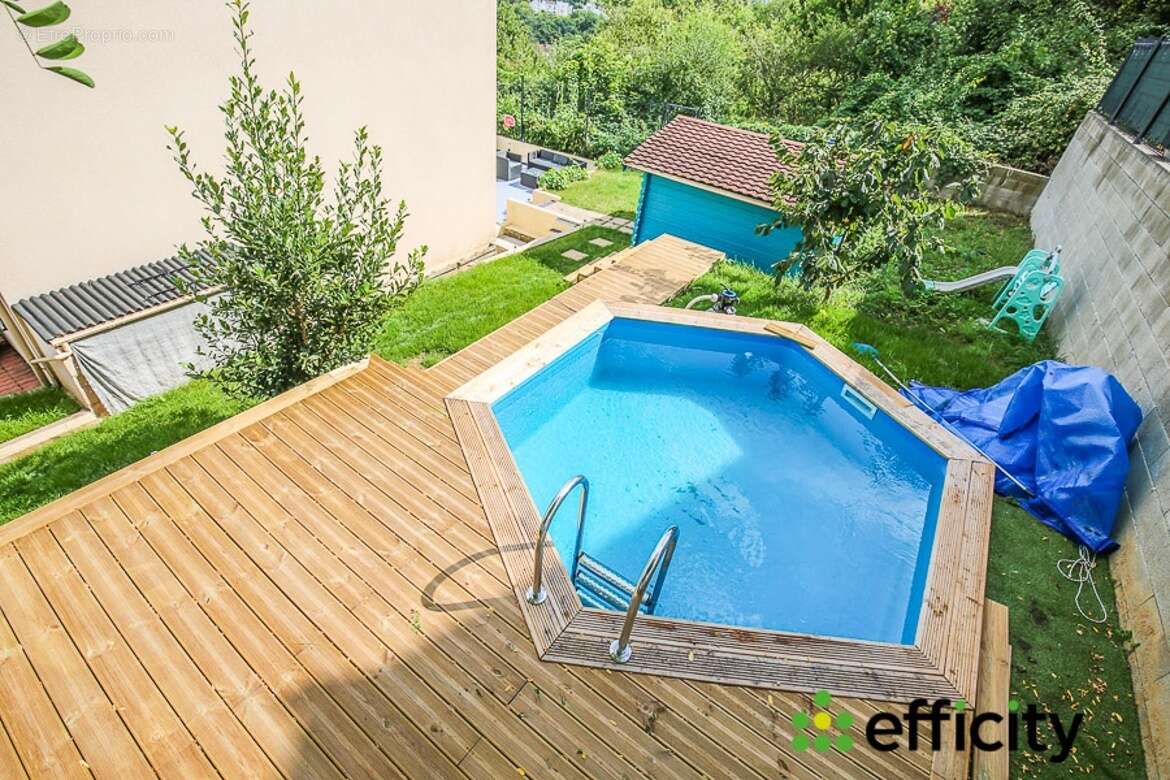 Maison à MANTES-LA-VILLE