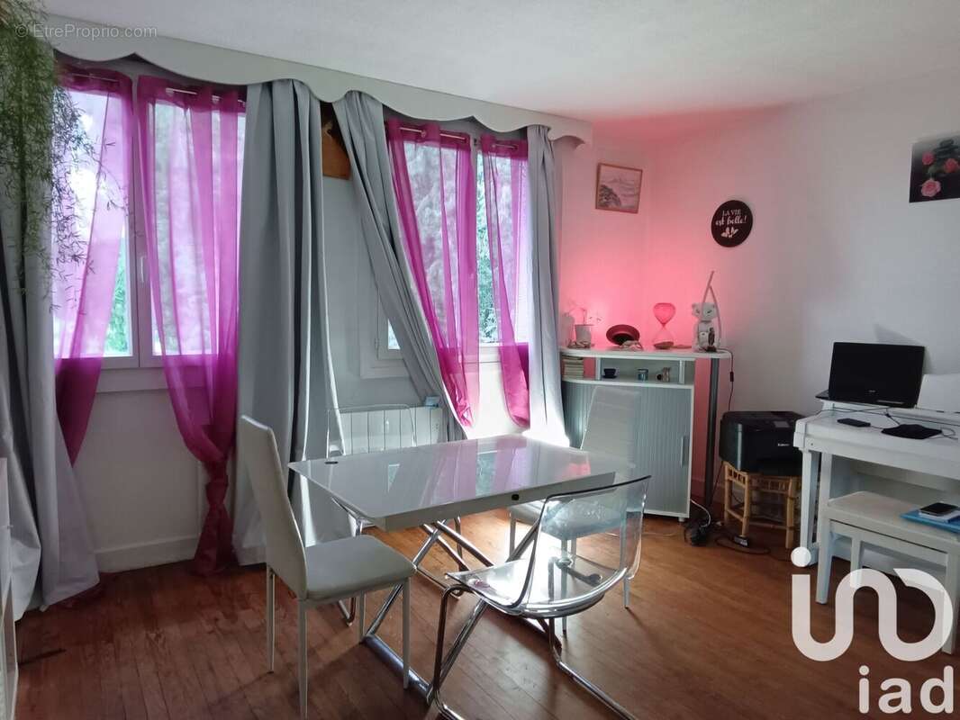 Photo 9 - Maison à VALLON-EN-SULLY