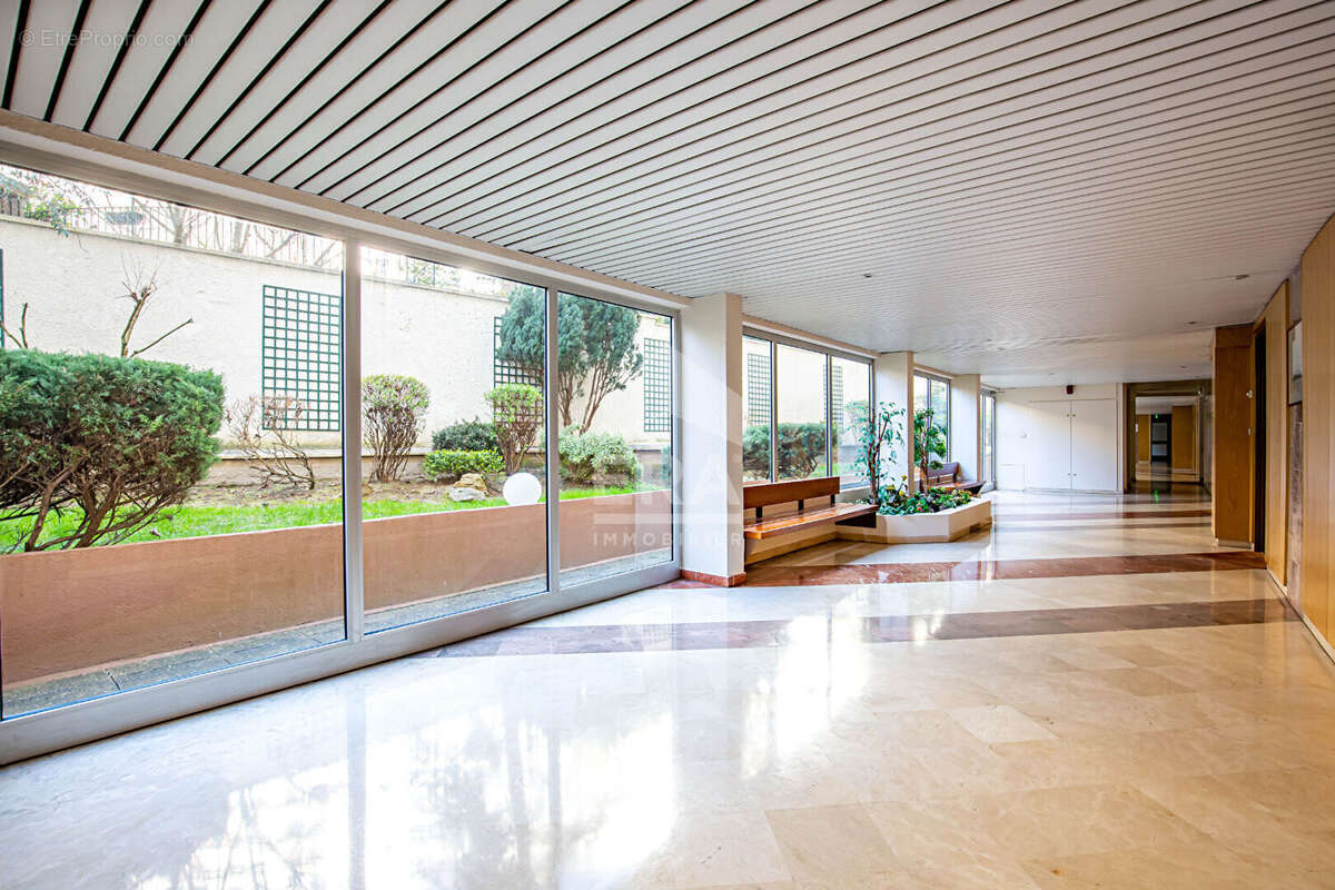 Appartement à PARIS-12E