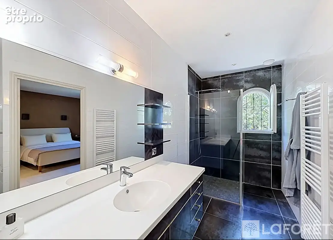 Maison familiale  253 m²  12 pièces ? Montbernier, Bourgoin-Jallieu - photo 10