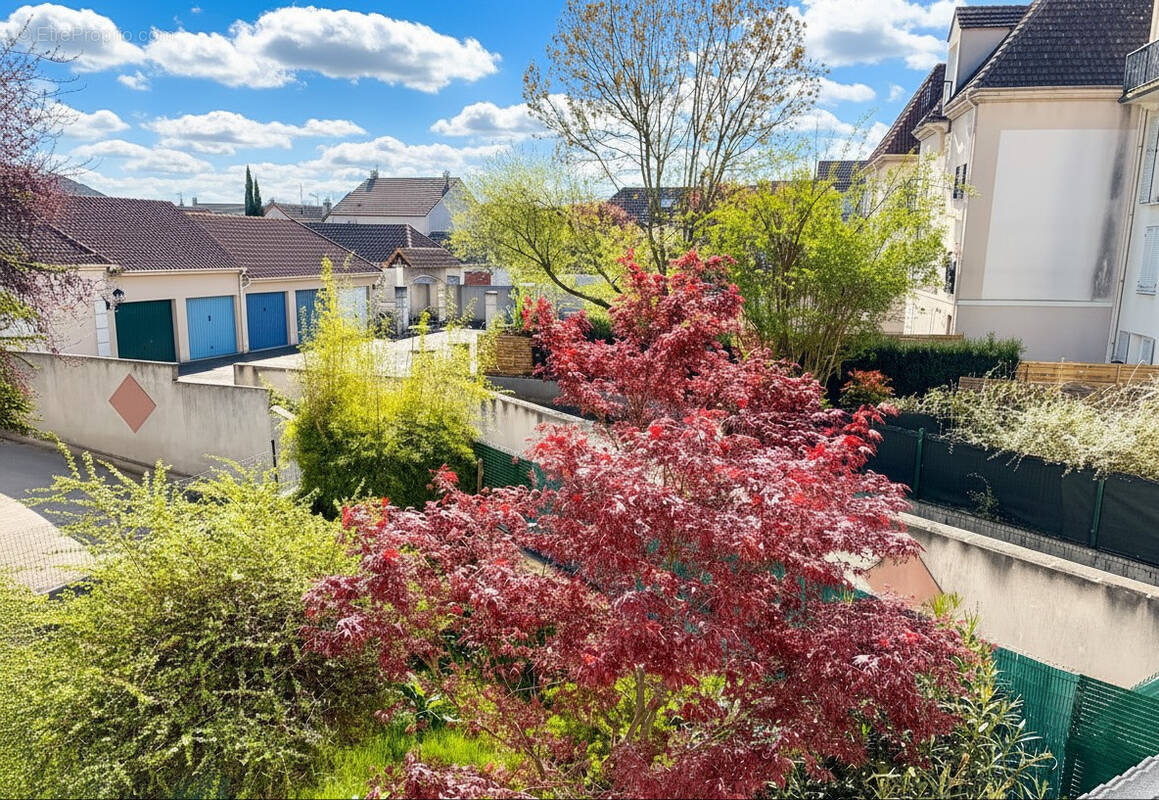 Appartement à THIAIS