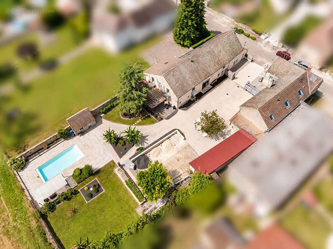 Maison à BEAUNE