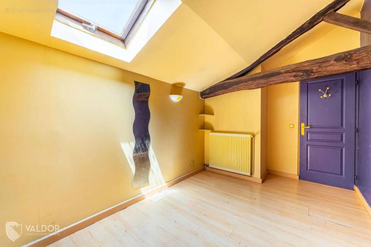 Appartement à CORCELLES-EN-BEAUJOLAIS