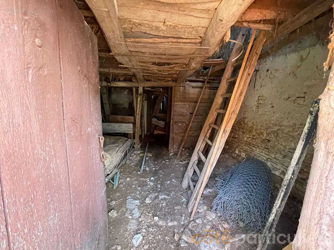 Maison à SAINT-BAUDEL