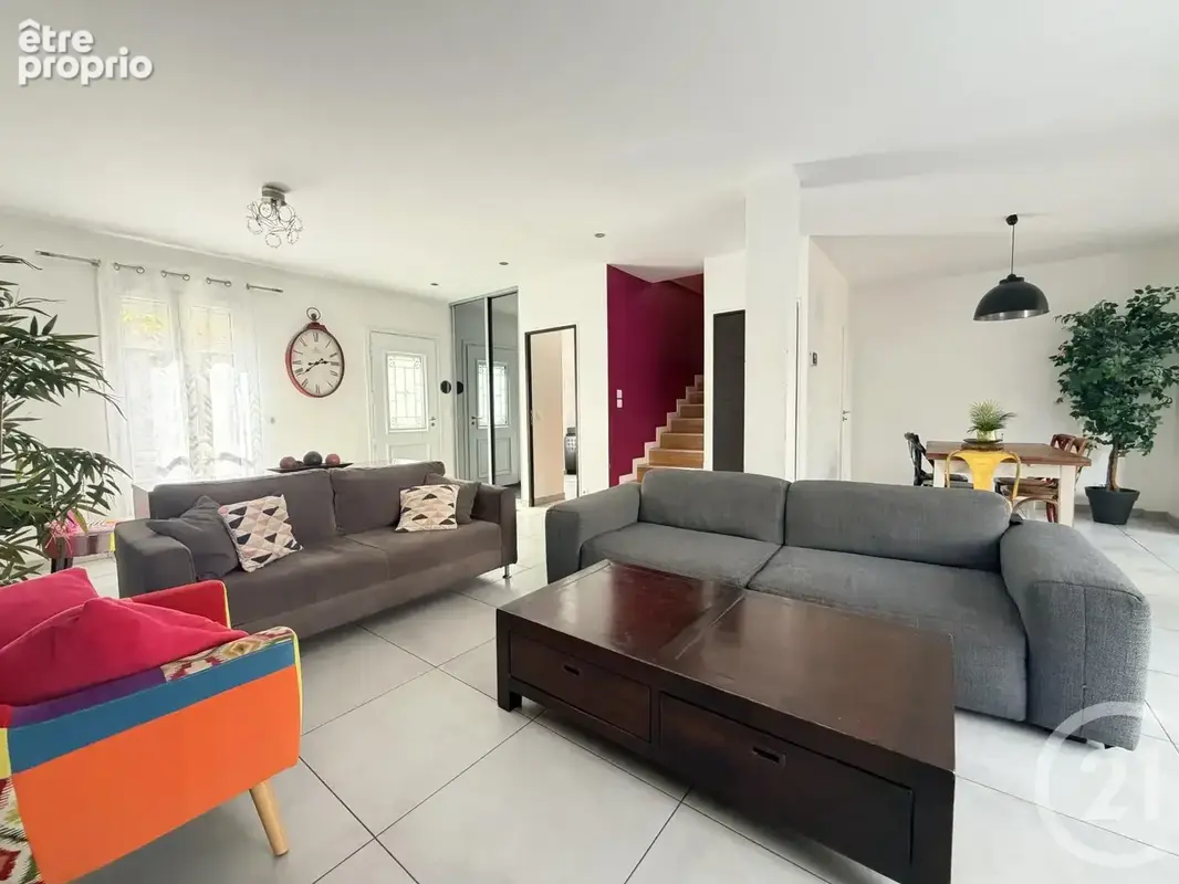 Maison 6 pièces 142 m² à vendre à Saint-Maur-Des-Fosses (94100) - photo 4