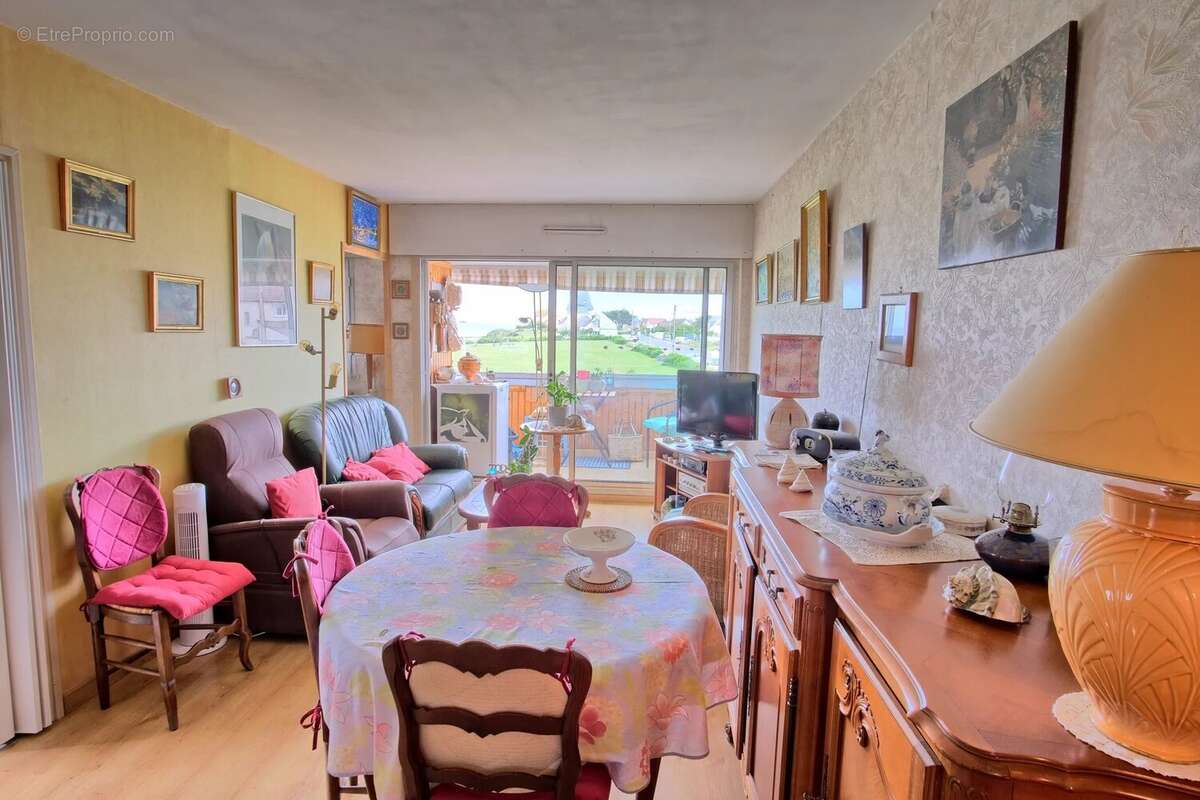 Appartement à BERNIERES-SUR-MER