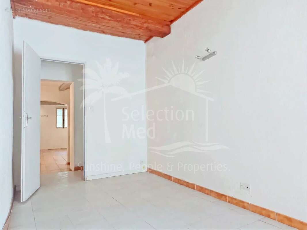 Appartement à OLLIOULES