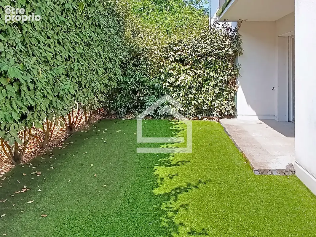 Mérignac   T2 en rez-de-chaussée avec terrasse couverte et jardin privatif - photo 4