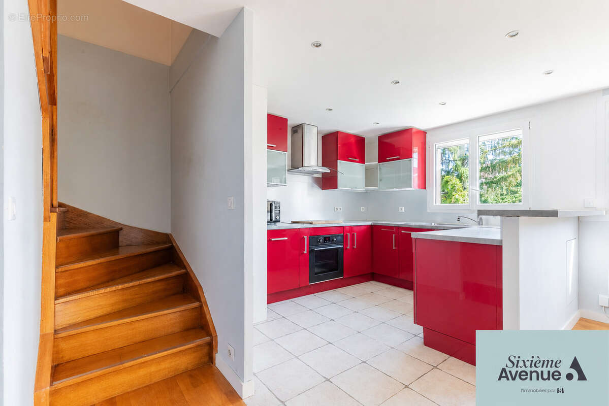 Appartement à CHILLY-MAZARIN