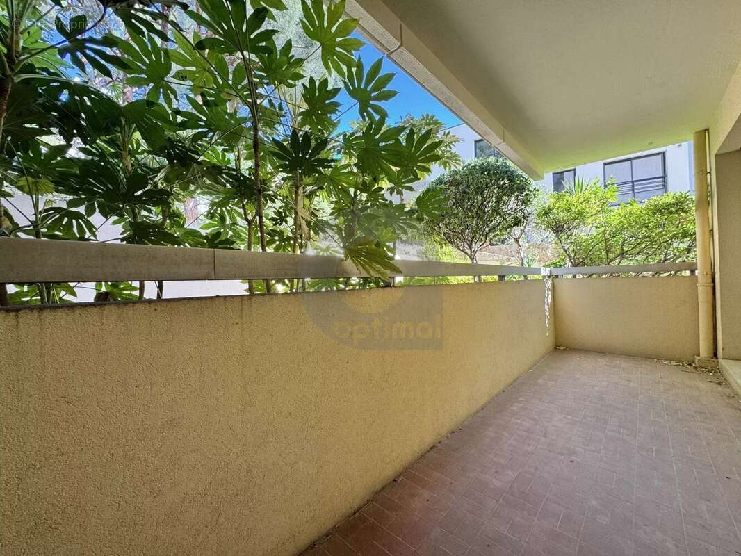 Appartement à ROQUEBRUNE-CAP-MARTIN