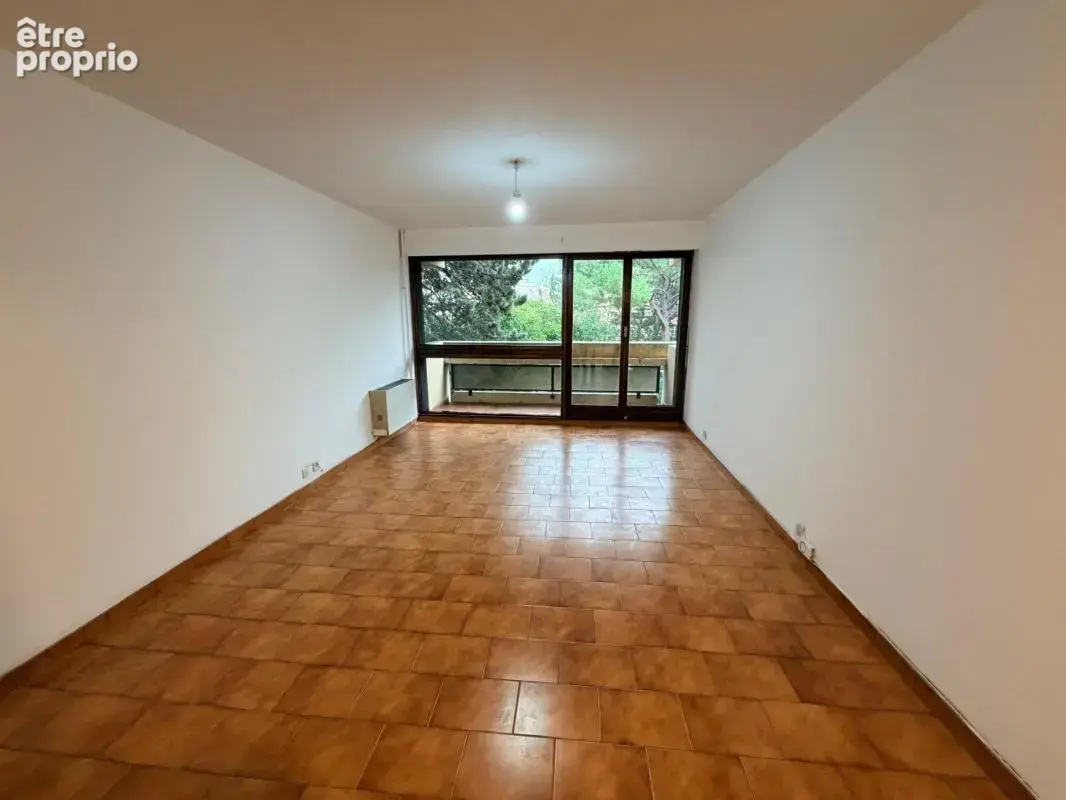 Appartement 3 pièces avec balcon, cave et deux parkings – Aix-en-Provence Sud – Résidence Beaumanoir 2 - photo 2