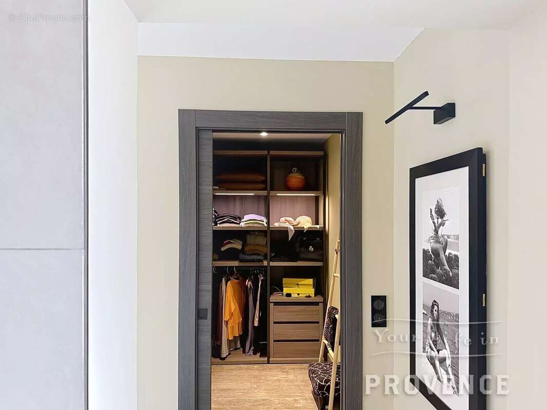 Maison à LA GARDE-FREINET