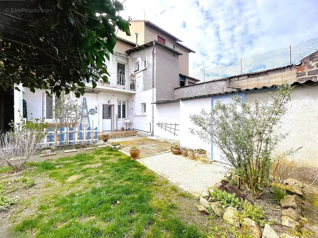 Appartement à RIORGES