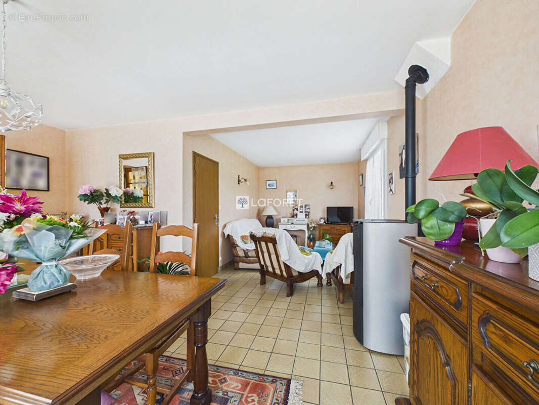 Maison à PLONEOUR-LANVERN