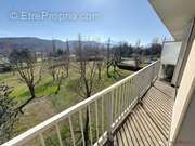 Appartement à LE PONT-DE-CLAIX