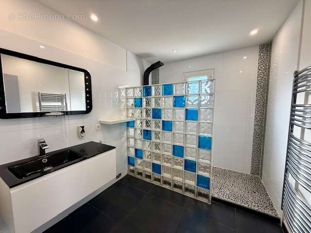 Maison à MOURS-SAINT-EUSEBE