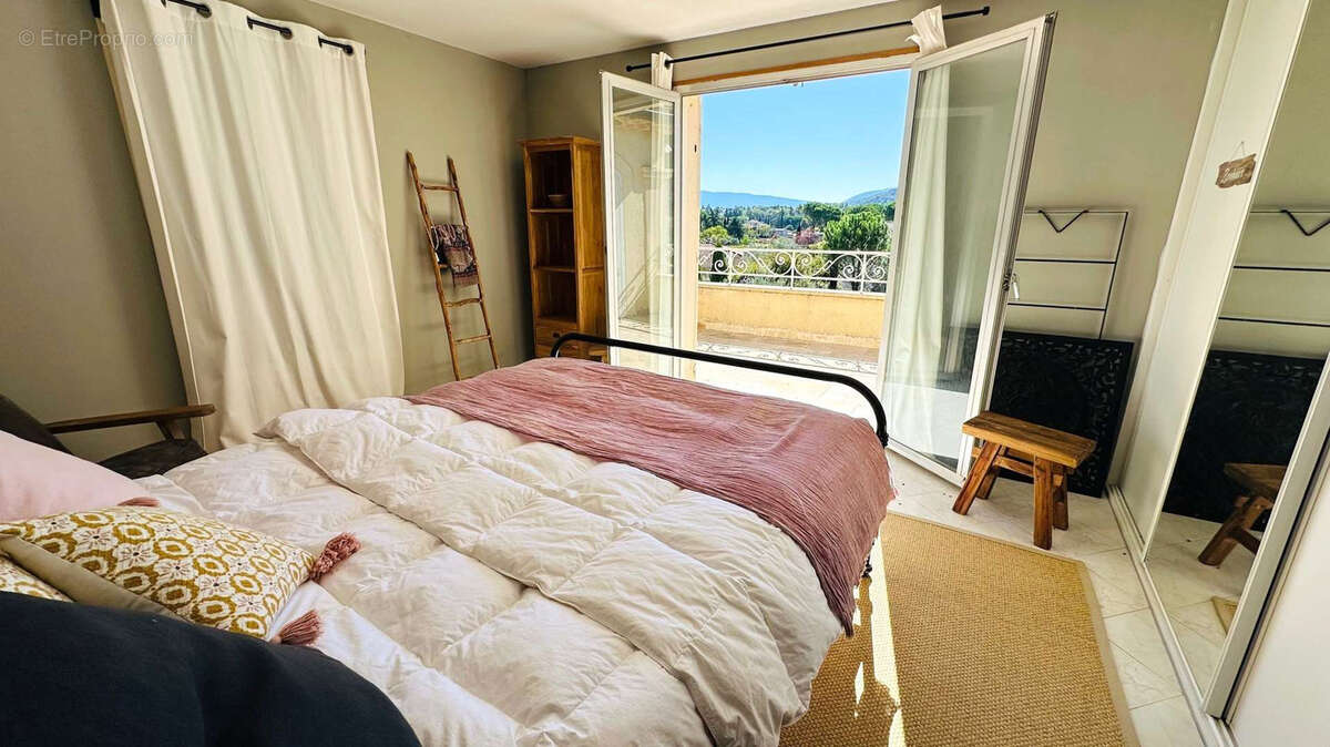 Maison à VAISON-LA-ROMAINE