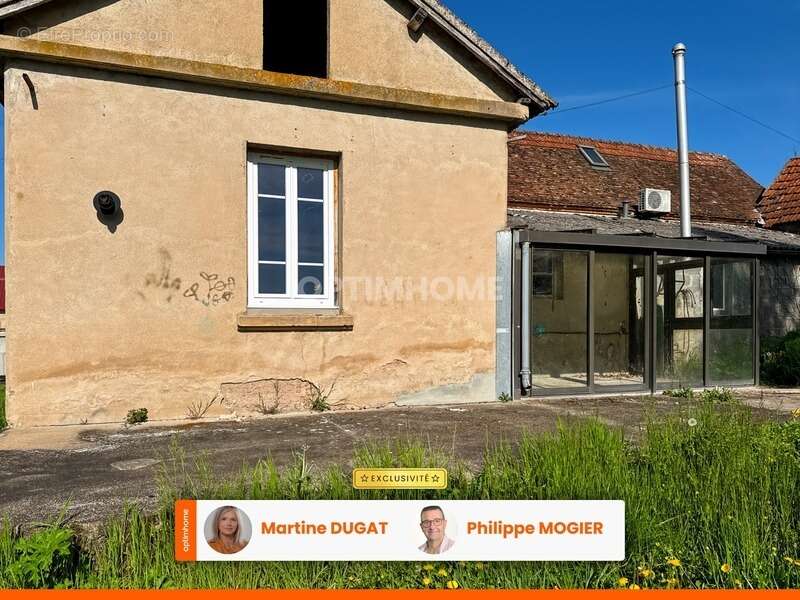 Maison à TREZELLES