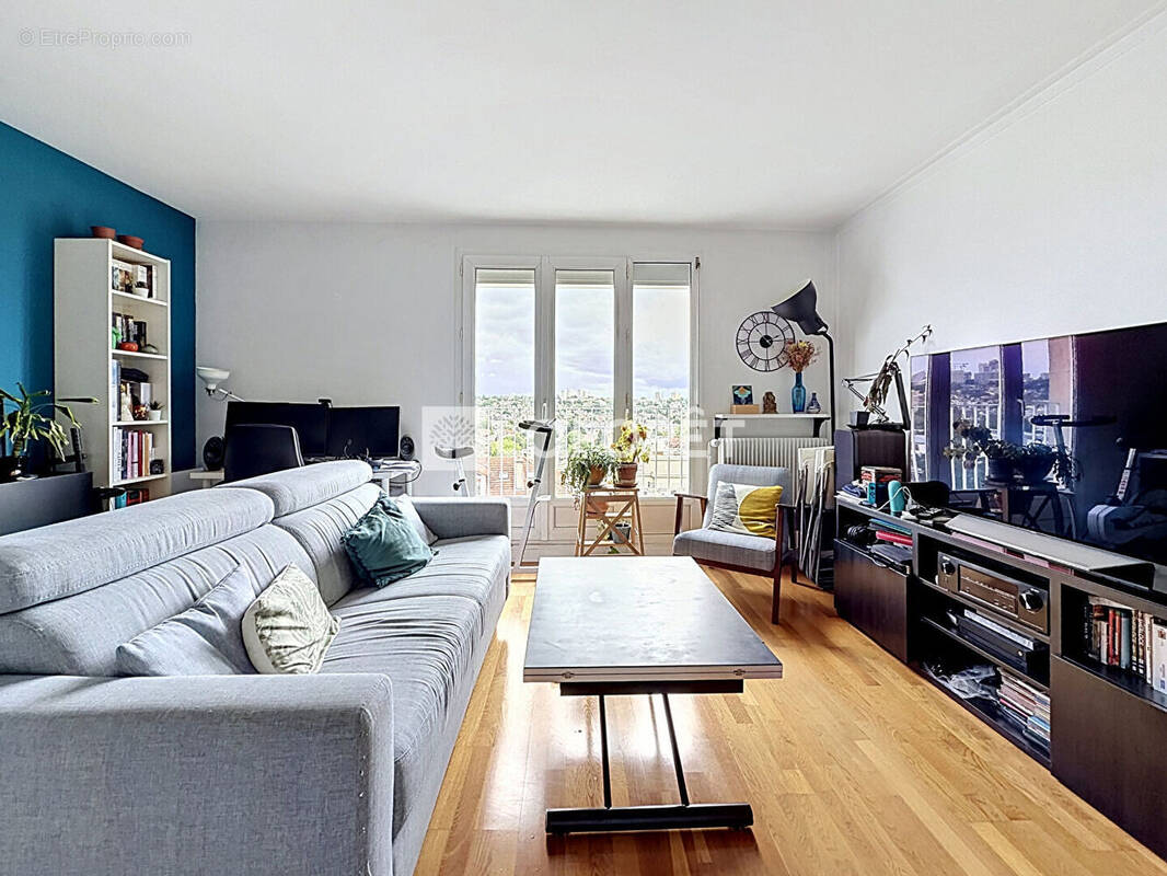 Appartement à BOURG-LA-REINE