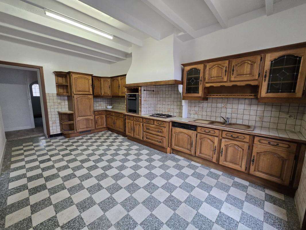 Maison à AUTHON-EBEON