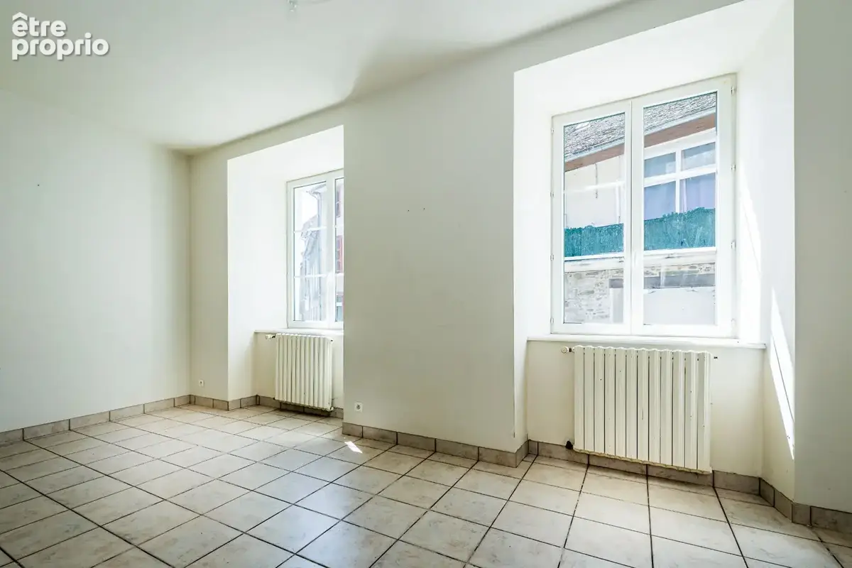 Opportunité d'investissement au coeur de Lubersac ! - photo 8