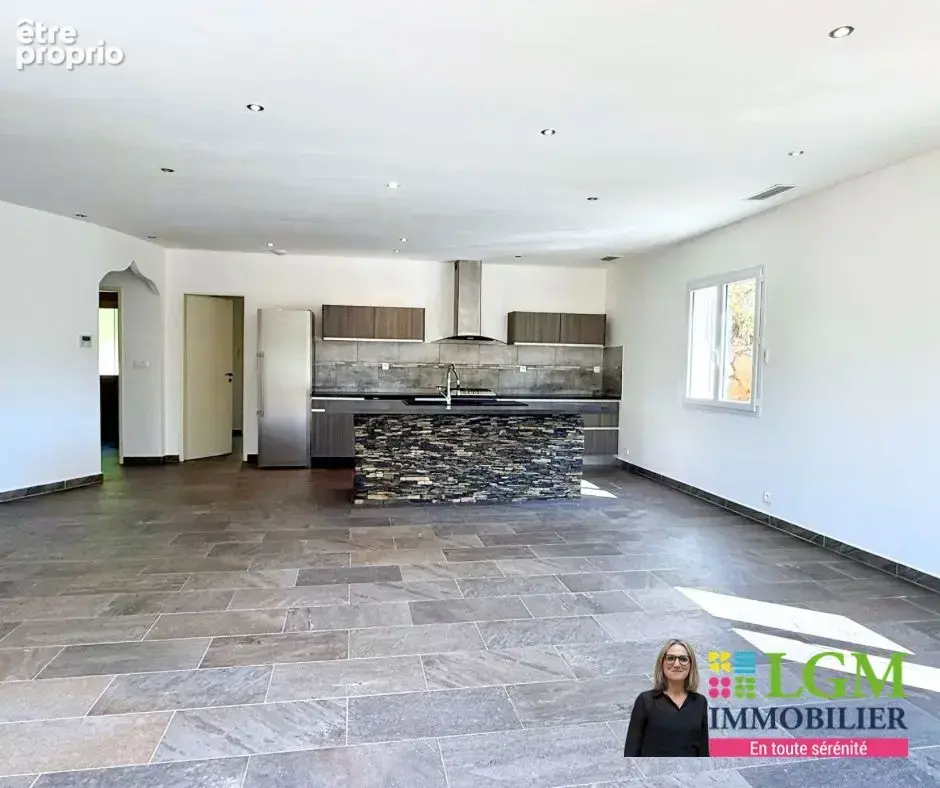 MEYRANNES - Villa 4 pièces avec studio indépendant loué - photo 6
