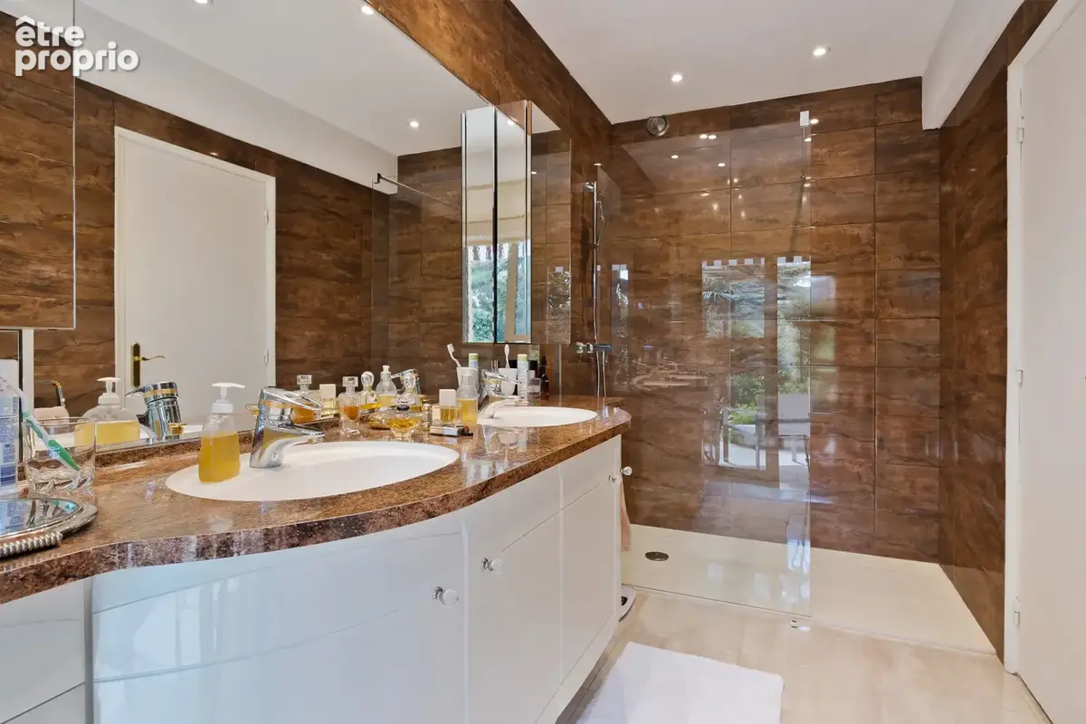 SUPERBE 3P de 102M2 en rez-de-jardin - photo 7