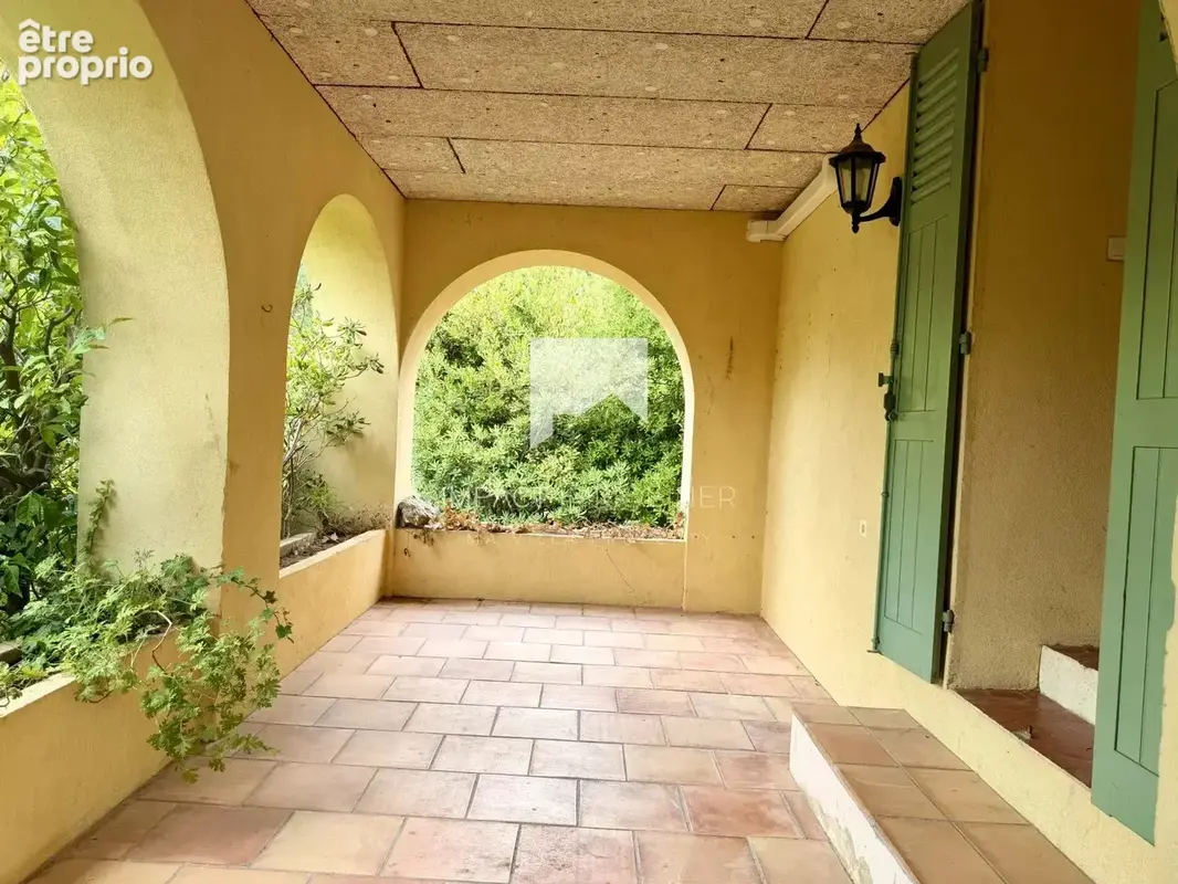 Cavalaire -  Maison 220 m² plus bergerie sur 7500m² de terrain - photo 15