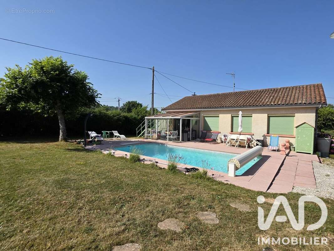 Maison 81 m² à Lavergne  - photo 3