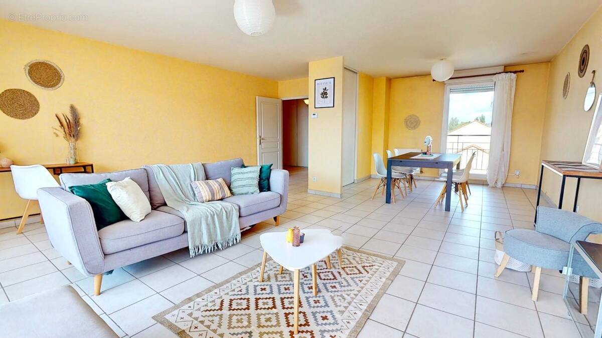 Appartement à TASSIN-LA-DEMI-LUNE