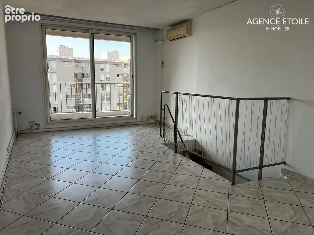 T2 duplex 41,75 m2 avec balcon - Sulfur City, Marseille 5e (Castellane / Baille) - photo 4