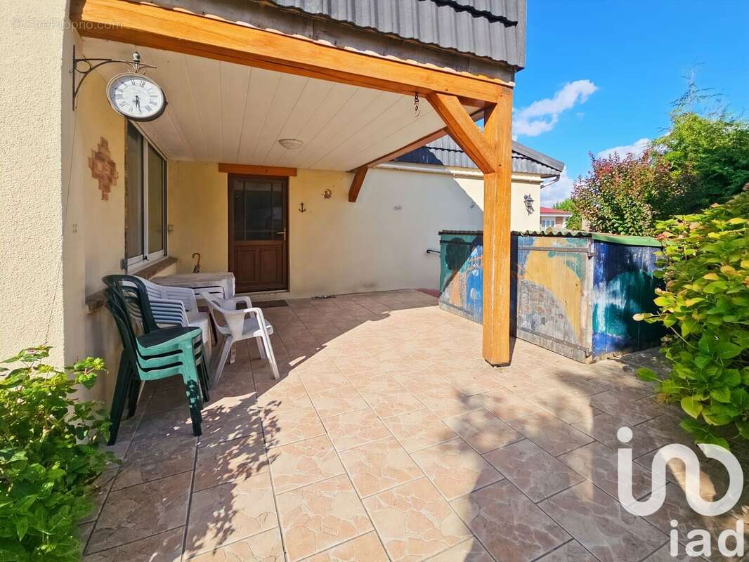 Photo 2 - Maison à BRIE-COMTE-ROBERT