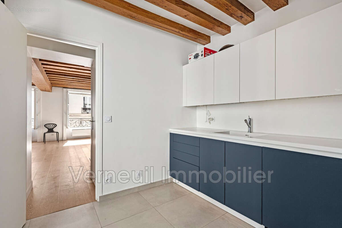 Appartement à PARIS-7E